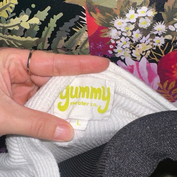 Cream Ribbed Button-Up Top - Picture 2 of 2